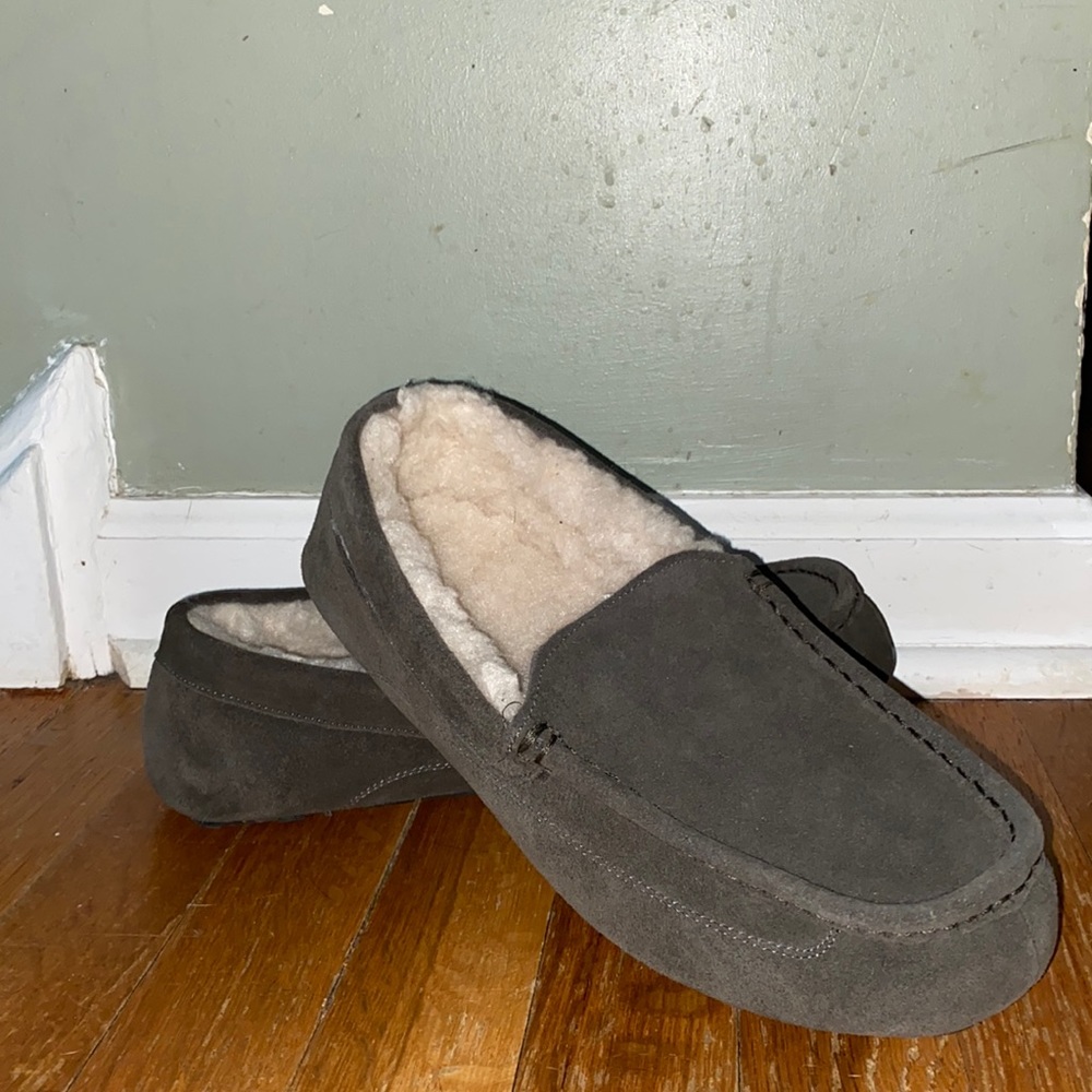 Amazon Essentials Mens Slippers